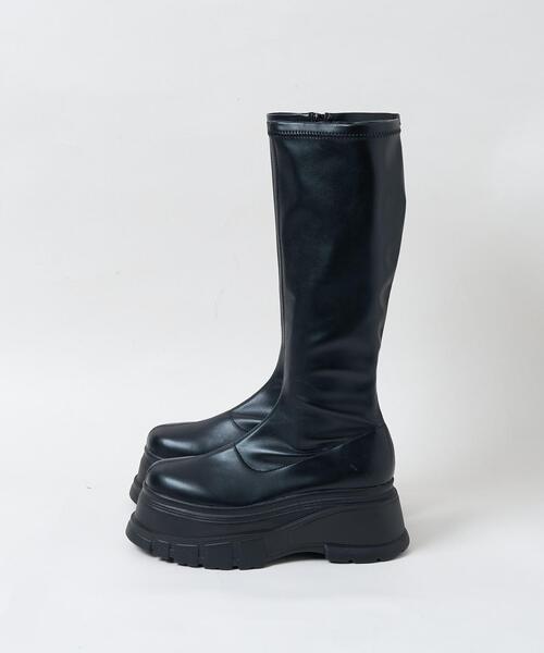 WEGO（ウィゴー）の「WEGO/厚底ボリュームロングブーツ（ブーツ・レディース・ブラック/ブラック系その他・LARGE/MEDIUM/SMALL）」の4枚目の写真