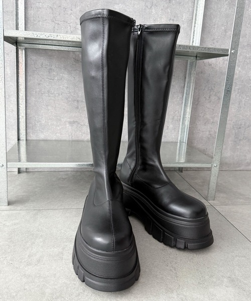 WEGO（ウィゴー）の「WEGO/厚底ボリュームロングブーツ（ブーツ・レディース・ブラック/ブラック系その他・LARGE/MEDIUM/SMALL）」の13枚目の写真