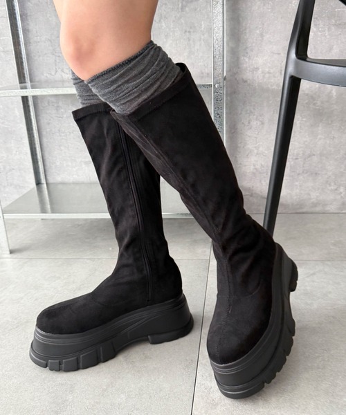 WEGO（ウィゴー）の「WEGO/厚底ボリュームロングブーツ（ブーツ・レディース・ブラック/ブラック系その他・LARGE/MEDIUM/SMALL）」の22枚目の写真