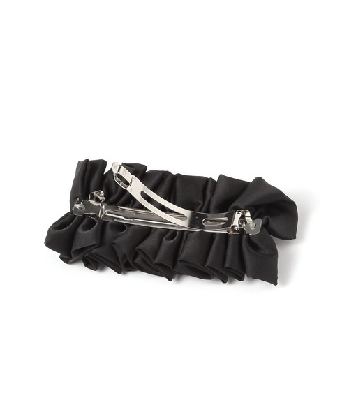 niko and...（ニコアンド）の「サテンパール調バレッタ（バレッタ/ヘアクリップ・レディース・アイボリー/ブラック・0）」の3枚目の写真