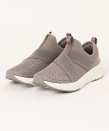 《PUMA》SOFTRIDE ハルリー スリップオン