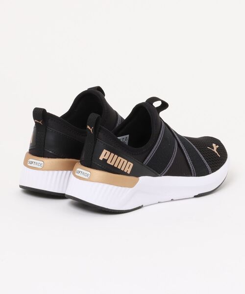 PUMA（プーマ）の「《PUMA》SOFTRIDE ハルリー スリップオン（スリッポン・レディース・ブラック/ホワイト系その他/ブラック×ホワイト/ブラック×ブラック/グレー系その他・23.5cm/24.0cm/24.5cm/23.0cm/25.0cm/22.5cm）」の6枚目の写真