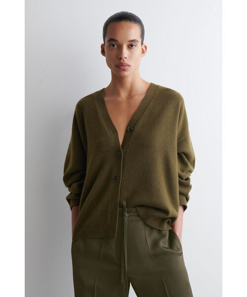 COS ウールブレンド クルーネック カーディガン コス COS カーディガン COS ウールブレンド クルーネック カーディガン コス