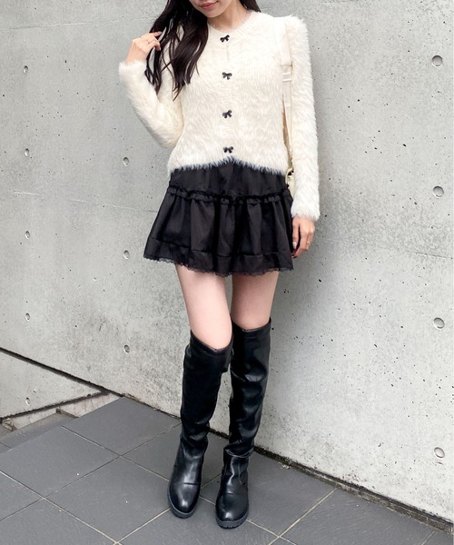 Mejoul(メジュール)の「リボンボタン フェザータッチ ニットカーディガン(カーディガン/ボレロ・レディース・ブラック/パープル/ホワイト/アイボリー・F)」の18枚目の写真