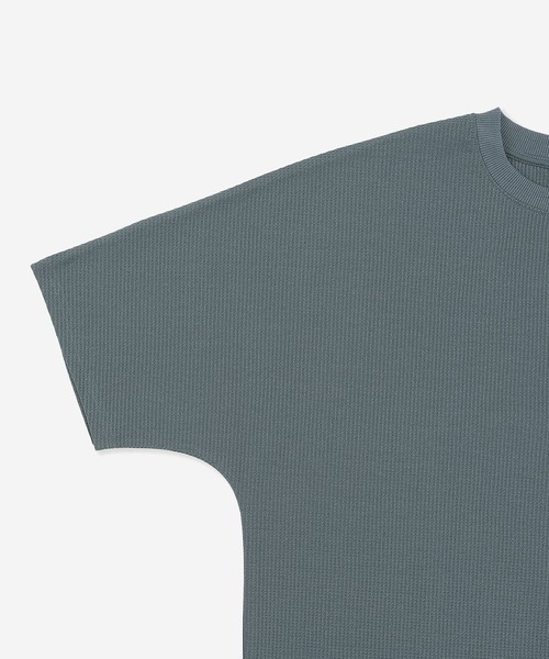 Hurley （ハーレー）の「【Hurley/ハーレー】ヘビーウェイトサーマルTシャツ　バックプリント　吸水速乾　オーバーサイズシルエット　THERMAL BACK ARC SS（Tシャツ/カットソー・メンズ・オフホワイト/ブラック/カーキブラウン/ブラウン/ブルーグレー・LARGE/X-LARGE/MEDIUM/SMALL）」の8枚目の写真