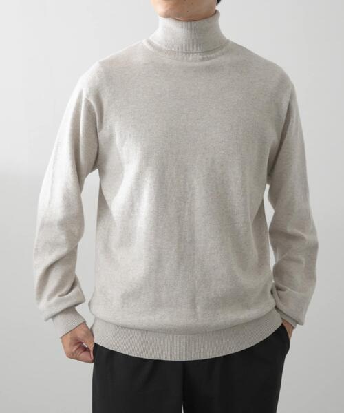 ITEMS URBANRESEARCH(アイテムズ アーバンリサーチ)の「カシミヤ×コットンハイネック セーター(ニット/セーター・メンズ・ブラック/グレー/モカ/ボルドー・MEDIUM/LARGE)」の12枚目の写真