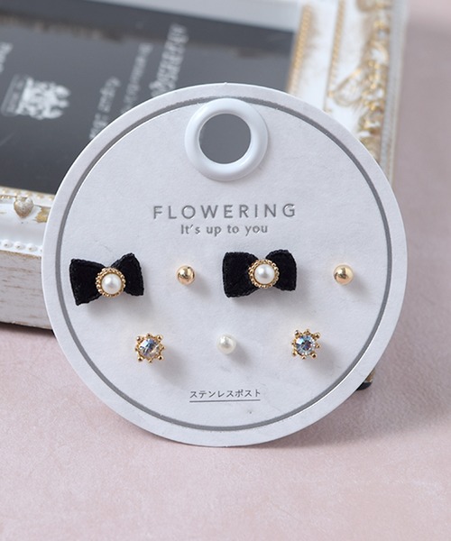 Flowering（フラワーリング）の「ガーリー/リボン/ハート/星座/セットピアス（ピアス（両耳用）・レディース・ゴールド/ピンク/ブラック系1/レッド/ゴールド系2/シルバー系2/ゴールド系1/シルバー/ブラック/ピンクゴールド/シャンパン/シルバー系1・FREE）」の2枚目の写真