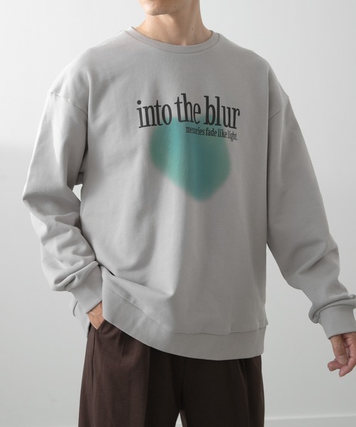 ITEMS URBANRESEARCH（アイテムズ アーバンリサーチ）の「フレンチアートプリントクルーネックスウェット（スウェット・メンズ・ホワイト/ホワイト系その他/グレー/グレー系その他・LARGE/MEDIUM）」の4枚目の写真