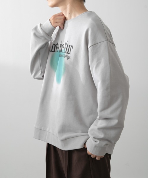 ITEMS URBANRESEARCH（アイテムズ アーバンリサーチ）の「フレンチアートプリントクルーネックスウェット（スウェット・メンズ・ホワイト/ホワイト系その他/グレー/グレー系その他・LARGE/MEDIUM）」の13枚目の写真