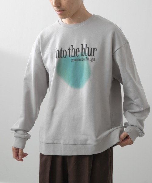 ITEMS URBANRESEARCH（アイテムズ アーバンリサーチ）の「フレンチアートプリントクルーネックスウェット（スウェット・メンズ・ホワイト/ホワイト系その他/グレー/グレー系その他・LARGE/MEDIUM）」の17枚目の写真