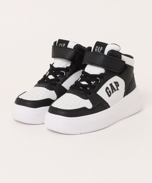 GAP（ギャップ）の「《GAP》ｼｭｰｽﾞGPK52531（スニーカー・キッズ・ホワイト系その他/ホワイト×ブラック/ホワイト×ブルー・19.0cm/20.0cm/21.0cm/22.0cm/23.0cm）」の3枚目の写真