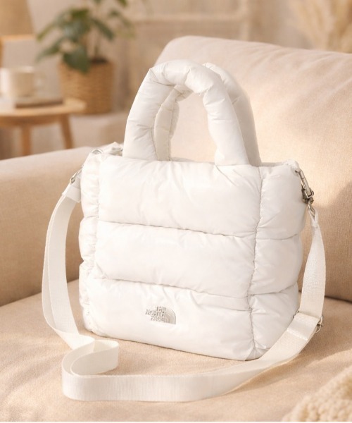 THE NORTH FACE(ザノースフェイス)の「【THE NORTH FACE/ザノースフェイス】トートバッグミニ(PLUMPY TOTE BAG MINI)(トートバッグ・レディース・ホワイト/ブラック/ブラック系その他/クリーム・ONE SIZE)」の4枚目の写真