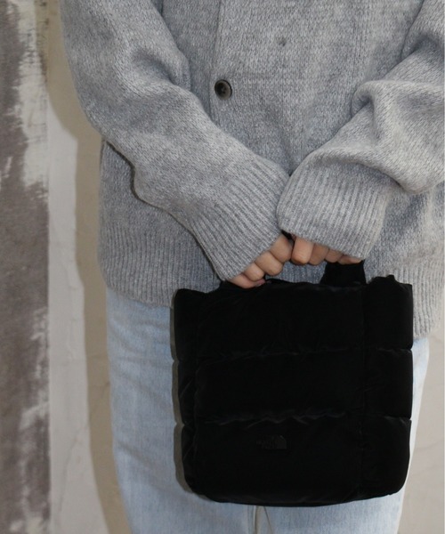 THE NORTH FACE(ザノースフェイス)の「【THE NORTH FACE/ザノースフェイス】トートバッグミニ(PLUMPY TOTE BAG MINI)(トートバッグ・レディース・ホワイト/ブラック/ブラック系その他/クリーム・ONE SIZE)」の8枚目の写真