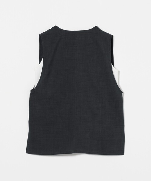 A DAY IN THE LIFE UNITED ARROWS(アデイインザライフユナイテッドアローズ)の「リネンライク Vネックベスト+ノースリーブ <A DAY IN THE LIFE>(シャツ/ブラウス・レディース・モカ/ダークグレー/ナチュラル・FREE)」の12枚目の写真