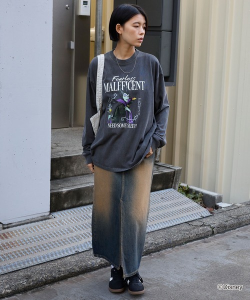 Disney(ディズニー)の「Disney Villains 別注 ピグメント加工ビッグシルエットプリント長袖Tシャツ(Tシャツ/カットソー・レディース・ホワイト系2/ホワイト系/ブラック系/ブラック系3/ブラック系2・L/M)」の6枚目の写真