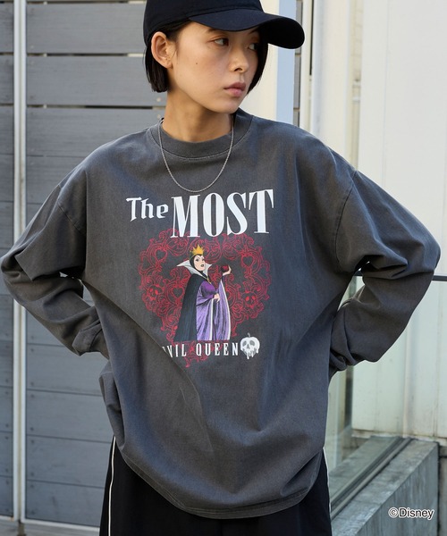 Disney(ディズニー)の「Disney Villains 別注 ピグメント加工ビッグシルエットプリント長袖Tシャツ(Tシャツ/カットソー・レディース・ホワイト系2/ホワイト系/ブラック系/ブラック系3/ブラック系2・L/M)」の18枚目の写真