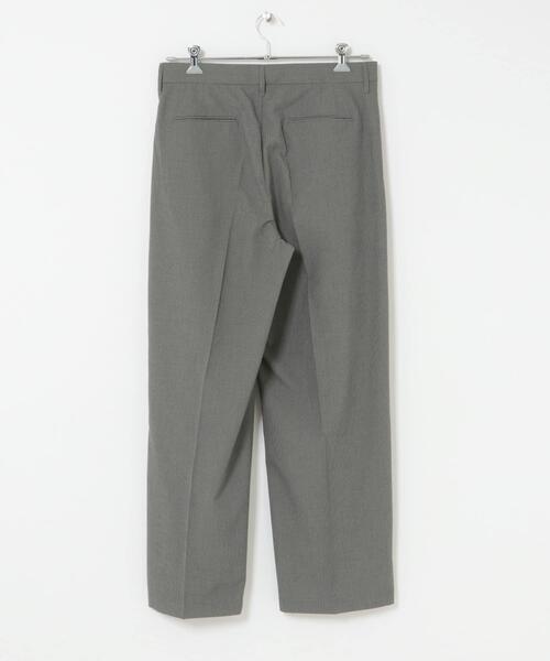 ITEMS URBANRESEARCH（アイテムズ アーバンリサーチ）の「ミニマルチェック クラシック トラウザー（その他パンツ・メンズ・グレー/ブラウン/ブラック・MEDIUM/LARGE）」の21枚目の写真