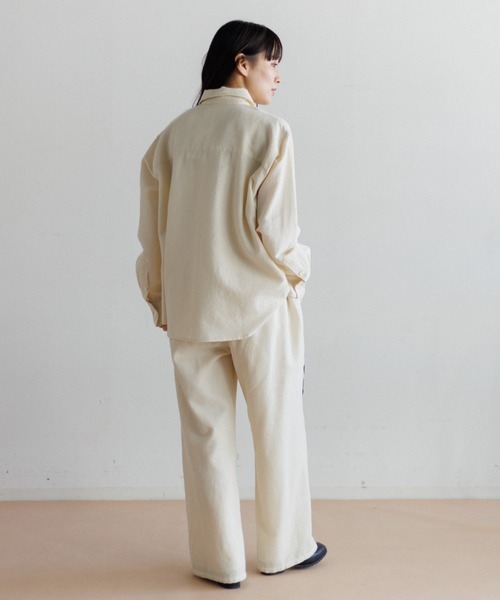 AMERICAN RAG CIE(アメリカンラグシー)の「【MEN , WOMEN】LEIN ウールコットンフラワー刺繍シャツ(シャツ/ブラウス・レディース・オフホワイト・M/L)」の16枚目の写真