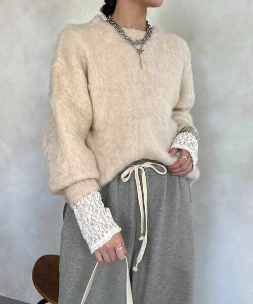 DouDou(ドゥドゥ)の「【WEB限定】ロングシャギープルオーバー(ニット/セーター・レディース・アイボリー/ベージュ/イエロー/チャコールグレー・FREE)」の15枚目の写真