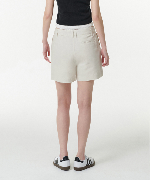 MUSINSA STANDARD WOMAN（ムシンサスタンダードウーマン）の「ウィメンズリネンブレンドショーツ[エクリュ]（その他パンツ・レディース・その他・34/32/30/31/24/26/27/28/29）」の3枚目の写真