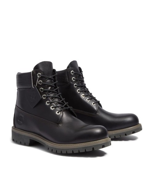Timberland(ティンバーランド)の「Timberland Premium 6-Inch Waterproof Boots(ティンバーランド プレミアム 6インチ ウォータープルーフ ブーツ)(ブーツ・メンズ・ブラック系/ブラウン系・27.5cm/27cm/26.5cm/26cm/25.5cm/25cm/28.5cm/28cm/29cm)」の2枚目の写真
