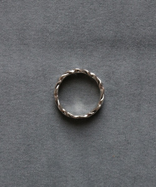 whoseA（フーシー）の「【silver925】KnitRing2 / ニットリング2（リング・レディース・シルバー・10号/12号/16号/18号）」の3枚目の写真