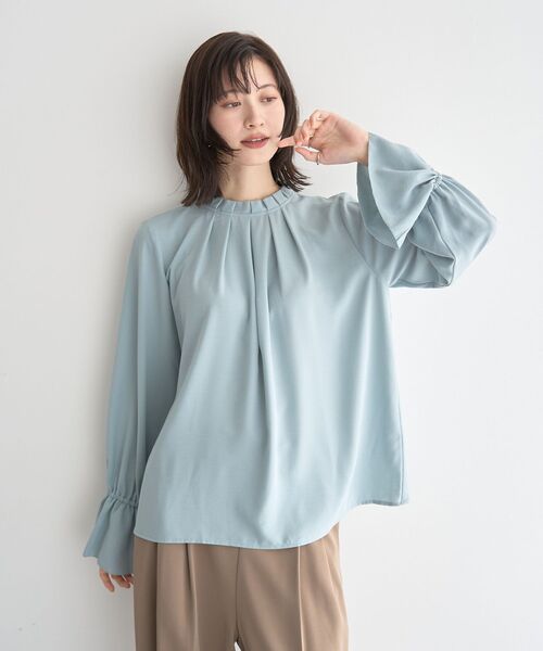 YECCA VECCA（イェッカヴェッカ）の「タックデザインブラウス（シャツ/ブラウス・レディース・ラベンダー/ネイビー/ミント/ライトグレー・FREE）」の5枚目の写真