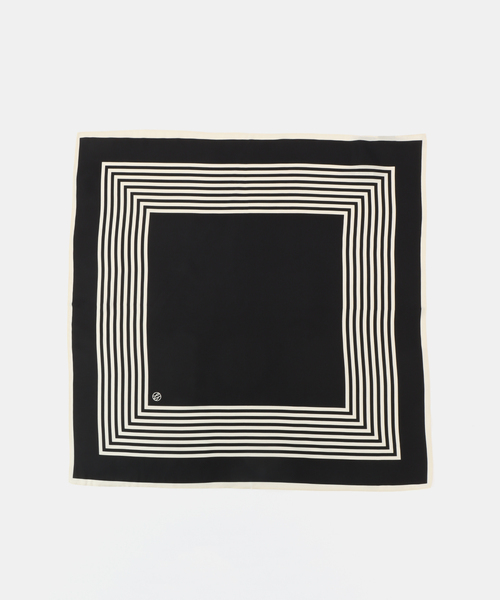 plage（プラージュ）の「LESCARF / レスカーフ 65X65 NO2 スカーフ（バンダナ/スカーフ・レディース・ブラック・FREE）」の2枚目の写真