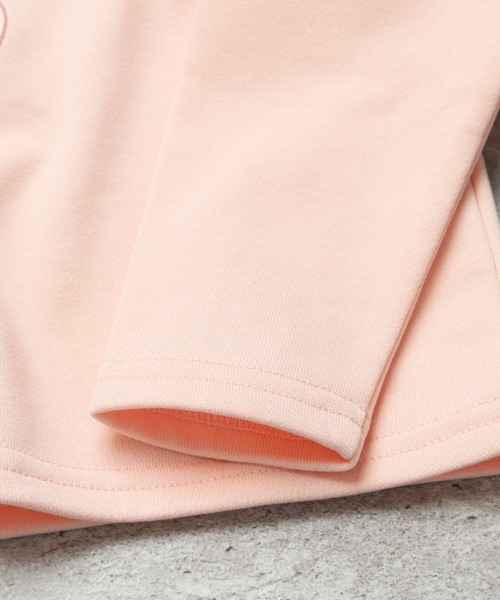 la poche biscuit（ラポシェビスキュイ）の「うさぎアップリケトレーナー（裏毛）（スウェット・キッズ・オフホワイト/ピンク・110/100/90/80/130/120）」の5枚目の写真