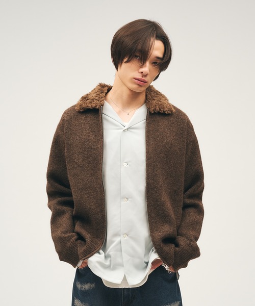 Adoon plain(アドーンプレーン)の「Faux Fur Collar Double Zip Knit / ファーダブルジップニット(ニット/セーター・メンズ・ブラウン/ライトベージュ/ブラック・LARGE/MEDIUM)」の12枚目の写真
