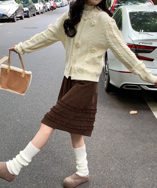 LAC-VERT(ラック・ヴェール)の「コーデュロイミディ丈フリルテープスカート(スカート・レディース・ベージュ/ブラウン・FREE)」の10枚目の写真