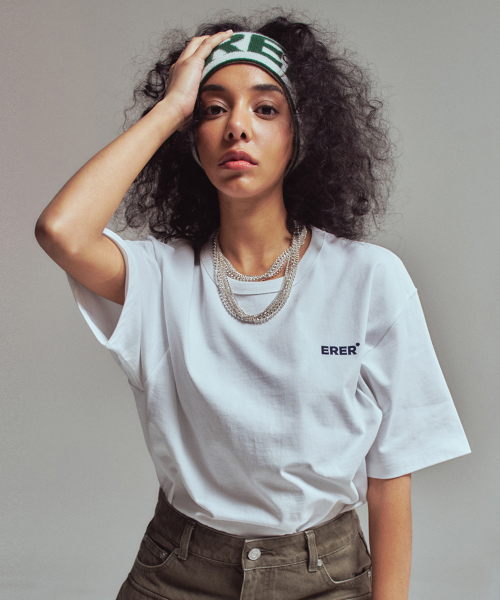 ERER（エルエル）の「[UN] ベーシックロゴTシャツ ホワイト（Tシャツ/カットソー・レディース・ホワイト・2/3/1）」の5枚目の写真
