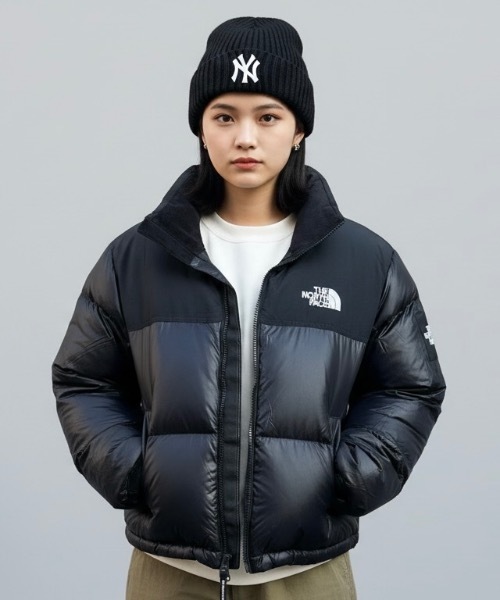 THE NORTH FACE（ザノースフェイス）の「THE NORTH FACE / ザノースフェイス / 日本未展開モデル ノースフェイス 韓国限定 WHITE LABEL 軽量 レディース ショート丈 ショートダウン W'S NOVELTY NUPTSE DOWN JACKET / NJ3NR83J（ダウンジャケット/コート・レディース・ブラック・SMALL/MEDIUM/LARGE）」の7枚目の写真