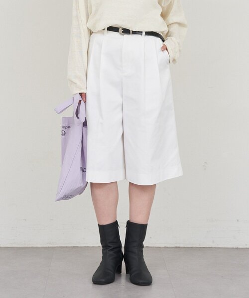 SHENERY（シーナリー）の「ハーフチノパンツ（チノパンツ・レディース・ベージュ/アイボリー・36/38）」の2枚目の写真