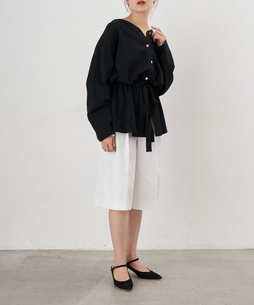 SHENERY（シーナリー）の「ハーフチノパンツ（チノパンツ・レディース・ベージュ/アイボリー・36/38）」の8枚目の写真