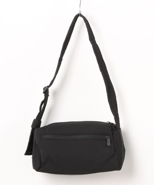 Manhattan Portage(マンハッタンポーテージ)の「YONKERS BAG PADDED POLYESTER POPLIN(ショルダーバッグ・メンズ・ブラック・X-SMALL)」の18枚目の写真