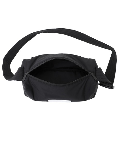 Manhattan Portage（マンハッタンポーテージ）の「YONKERS BAG PADDED POLYESTER POPLIN（ショルダーバッグ・メンズ・ブラック・X-SMALL）」の7枚目の写真