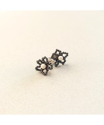 【SunnyBOX】ビーズの小花モチーフピアス(MA)