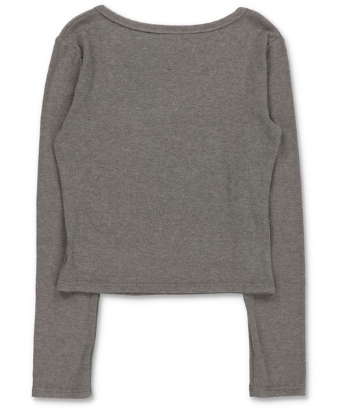 SPINNS(スピンズ)の「スタッズ×グラフィックで差がつく グランジムードトップス(Tシャツ/カットソー・レディース・チャコール/ブラウン/グレー/アイボリー・ONESIZE)」の11枚目の写真