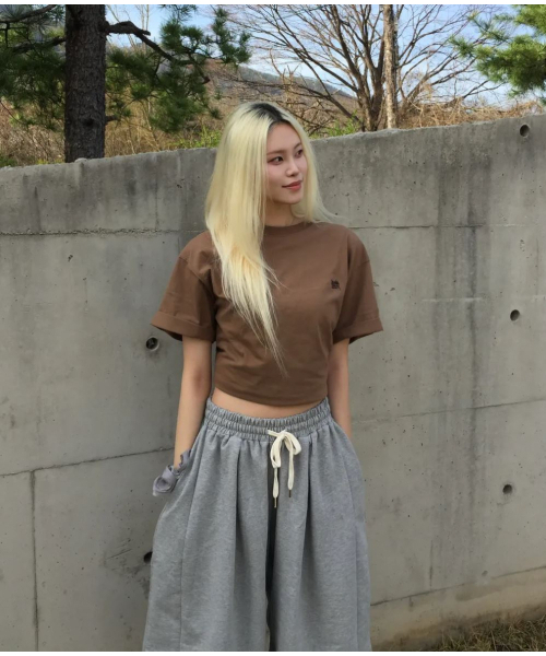 PACIENCIA（パシエンシア）の「スーパーワイドバミューダパンツ（スウェットパンツ・メンズ・チャコール/シルバー系その他/グレー系その他/ブラック/ライトグレー/レッド/ミックスグレー/ブラック系その他・MEDIUM/LARGE）」の9枚目の写真