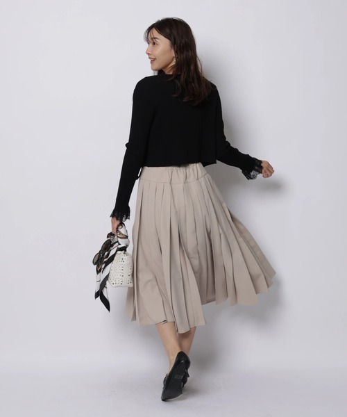 JUSGLITTY(ジャスグリッティー)の「プリーツミディスカート(スカート・レディース・オフホワイト/イエロー系その他・0/1/2)」の15枚目の写真