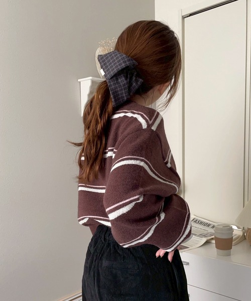 merrylatte(メリーラテ)の「アルパカタッチマルチボーダーニットプルオーバー【NOUA】(ニット/セーター・レディース・ブラウン・FREE)」の11枚目の写真