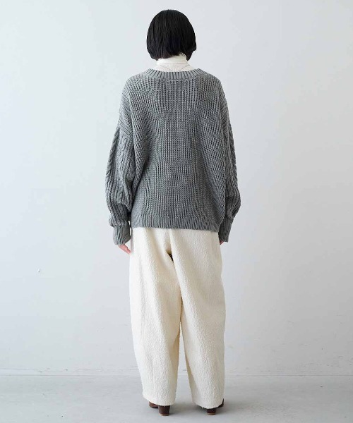 MEDE19F(メデジュウキュウ)の「MEDE19F リボン遣いケーブルニット(ニット/セーター・レディース・ブラック系その他/グレー系その他・LL/L/M)」の13枚目の写真