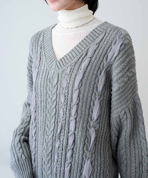 MEDE19F(メデジュウキュウ)の「MEDE19F リボン遣いケーブルニット(ニット/セーター・レディース・ブラック系その他/グレー系その他・LL/L/M)」の18枚目の写真