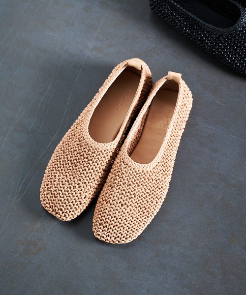 Mollini(モリーニ)の「MOLLINI RAMONE-MO:シューズ(その他シューズ・レディース・ブラック/ベージュ・38/37/36)」の2枚目の写真