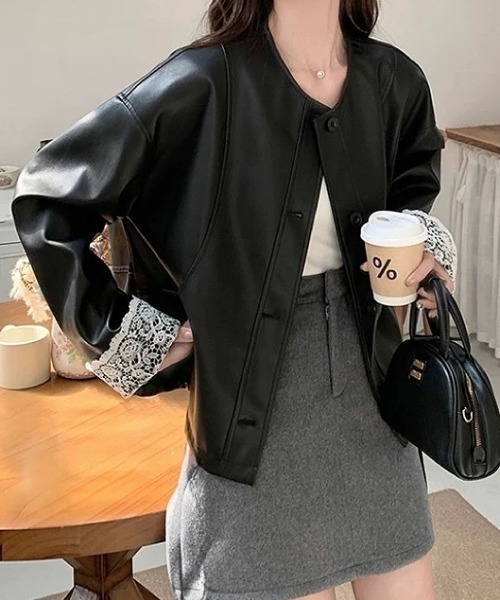 SHEENA（シーナ）の「レースカフスノーカラーフェイクレザージャケット（その他アウター・レディース・ブラック・M）」の9枚目の写真