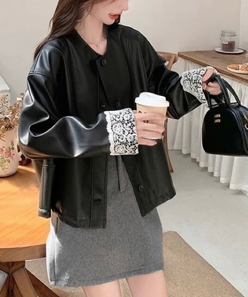 SHEENA（シーナ）の「レースカフスノーカラーフェイクレザージャケット（その他アウター・レディース・ブラック・M）」の12枚目の写真