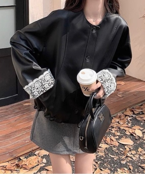 SHEENA（シーナ）の「レースカフスノーカラーフェイクレザージャケット（その他アウター・レディース・ブラック・M）」の4枚目の写真