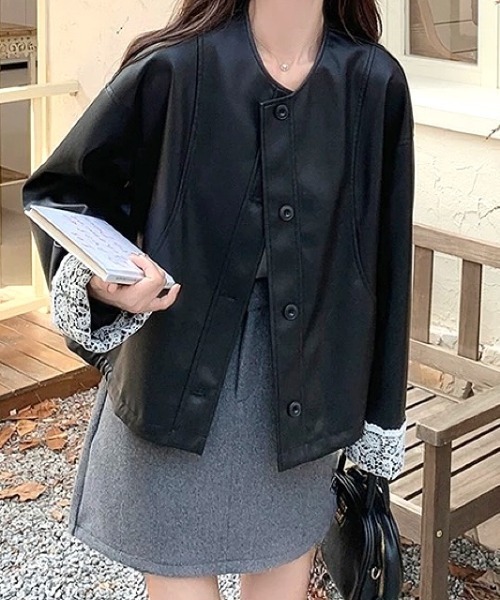 SHEENA（シーナ）の「レースカフスノーカラーフェイクレザージャケット（その他アウター・レディース・ブラック・M）」の5枚目の写真