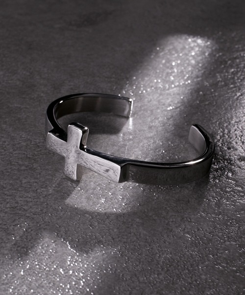 ADRER（アドラー）の「surgical stainless bangle / サージカルステンレス・バングル（バングル/リストバンド・メンズ・シルバー系2/シルバー系1・FREE）」の9枚目の写真